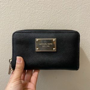 Micheal Kors wallet